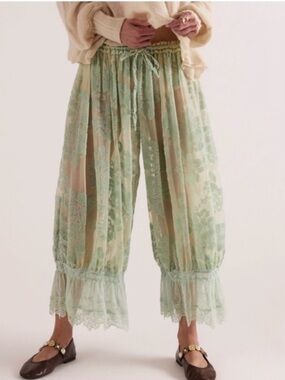 NWT Free People Forever Young ankle cropped wide leg pants
